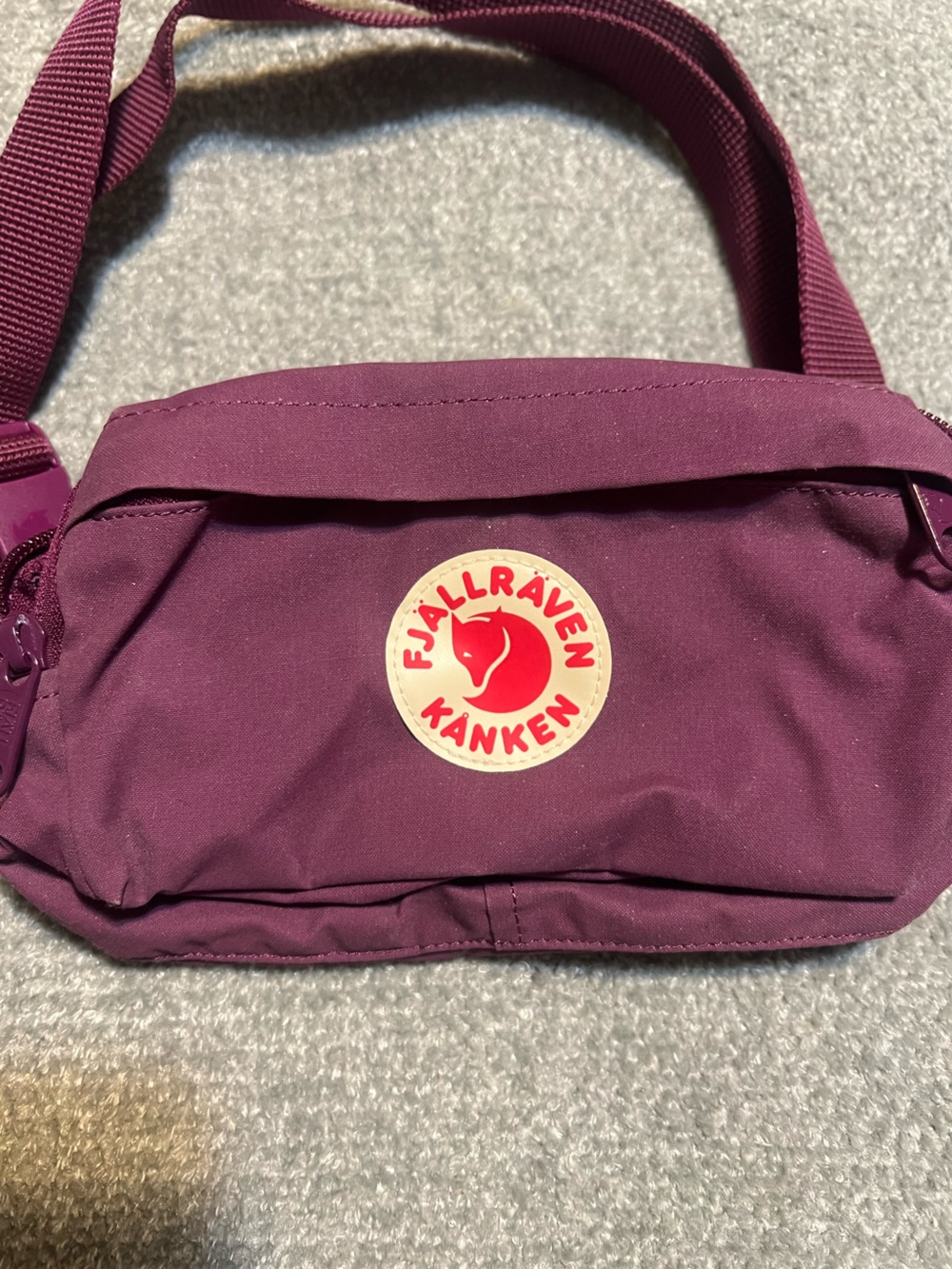 Fjallraven Kånken Waist Pack in Plum with Red Logo